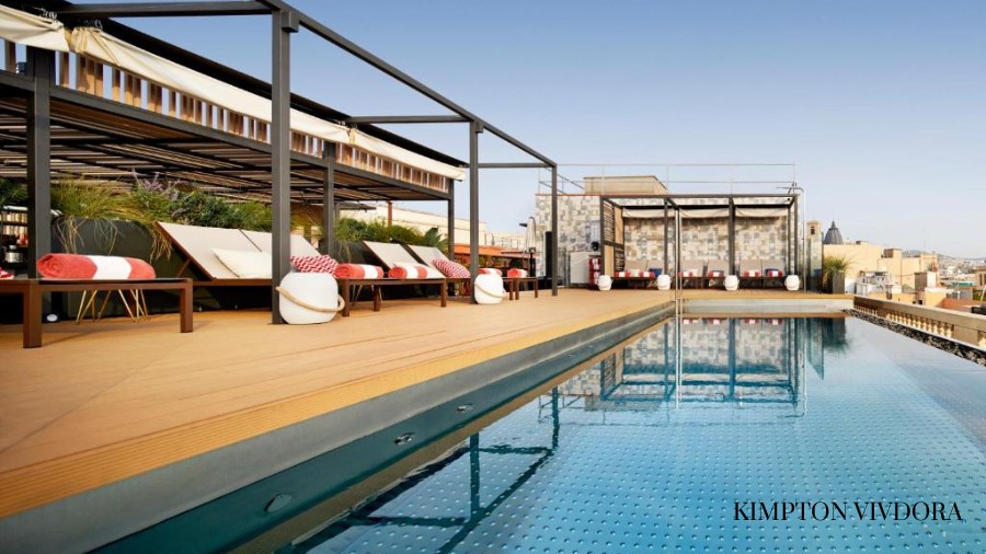 Kimpton_barcelona_hotel_rooftop_pool