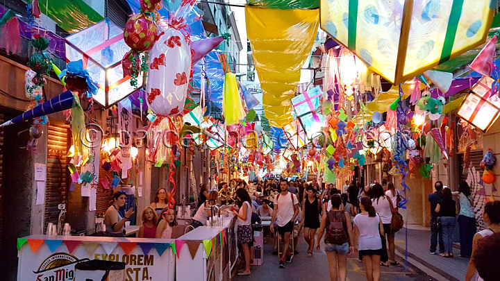 Barcelona 2023 - Festa Major de Gracia Barcelona 2023 - top things to do