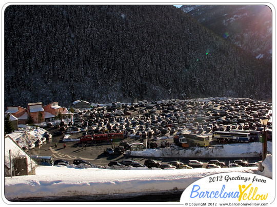 Baqueira-Beret parking and ski-train